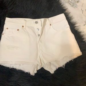 Levi’s 501 cutoffs
